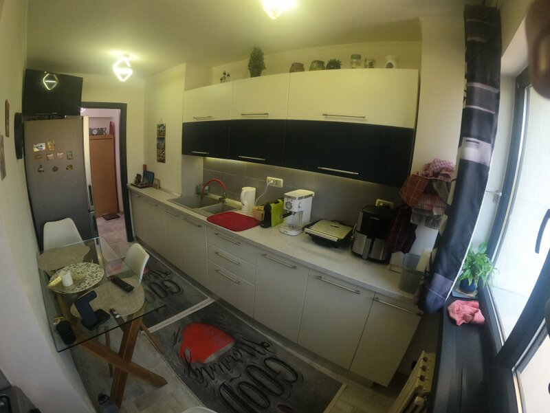 Giurgiu, apartament 4 camere decomandat, zona centrala, t120, reper emblematic